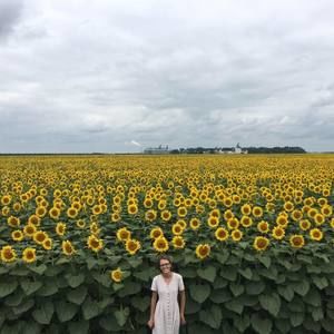 Meet your Posher, Lizzy